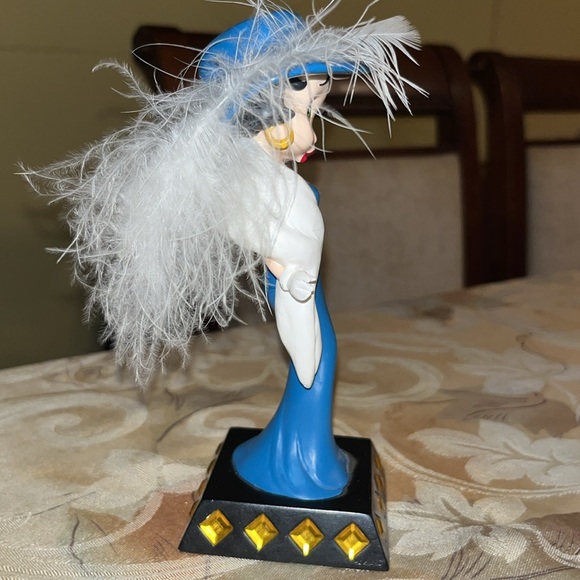 Vintage Betty Boop Glamour Girl Collector Figurine - Picture 3 of 5